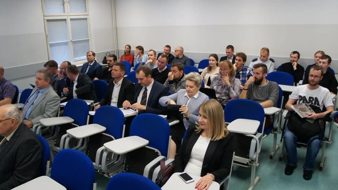 Kiedy konferencja na temat zdalnego nauczania? Nie przegap ważnych dat!