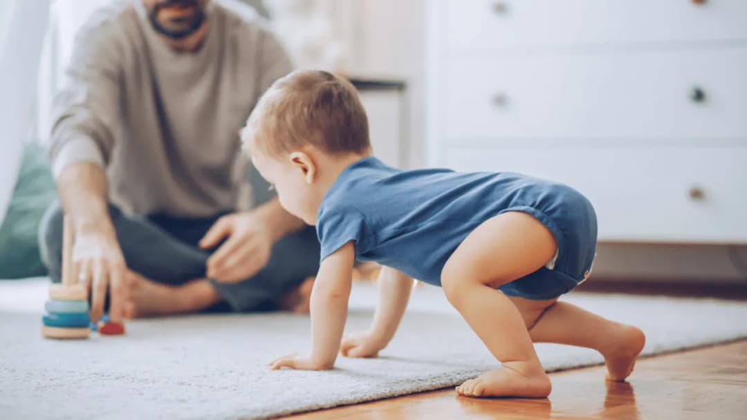 Jak przetrwać skoki rozwojowe i pomóc dziecku w trudnych chwilach